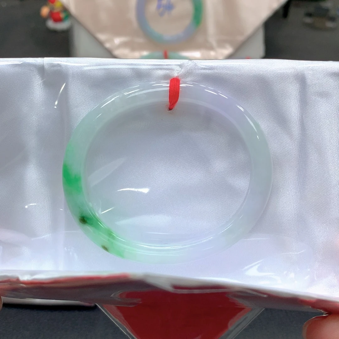 翡翠未镶嵌手镯54贵妃（完整）