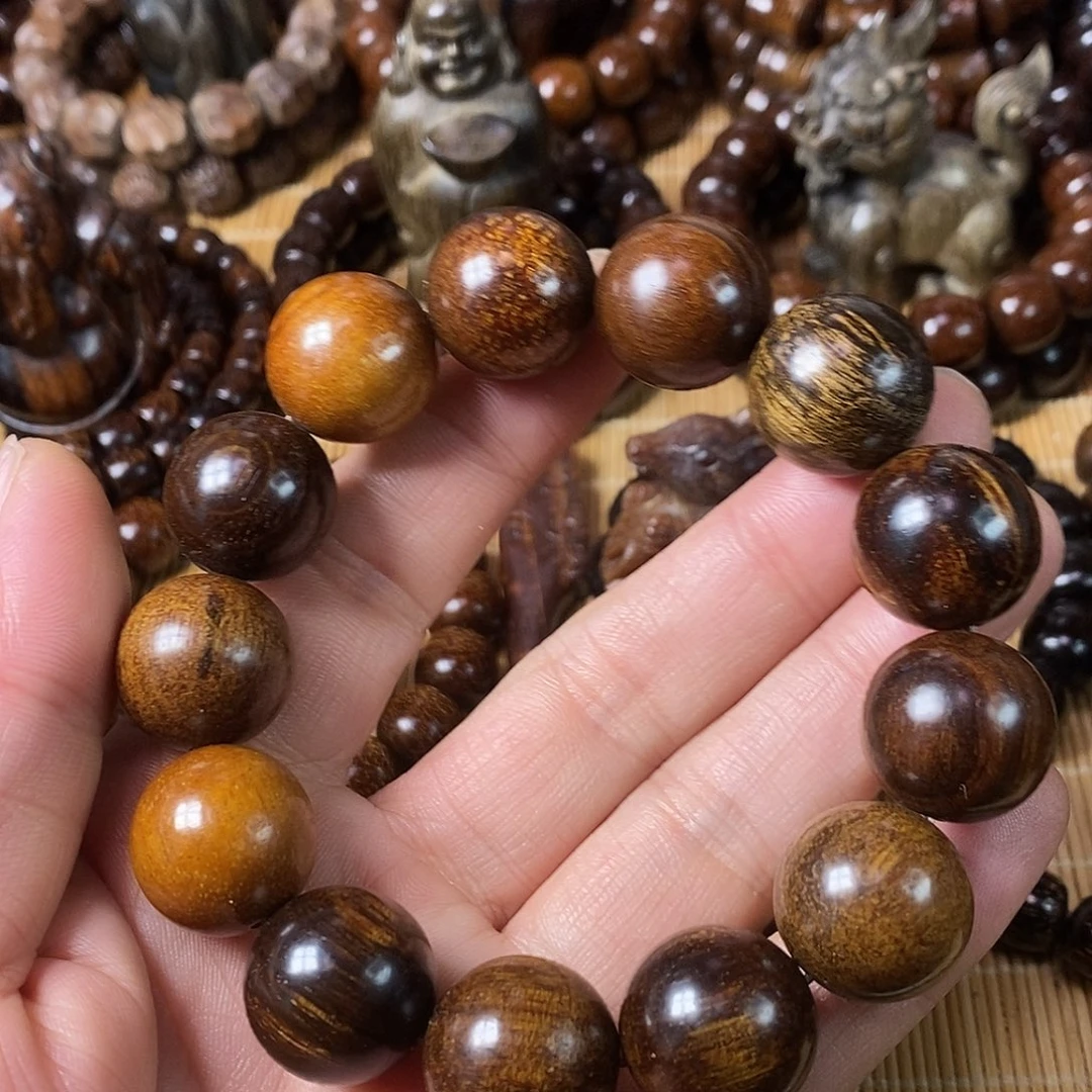 骑***羽手串/手链贡木多宝