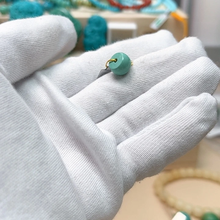 绿松石珠宝未镶嵌