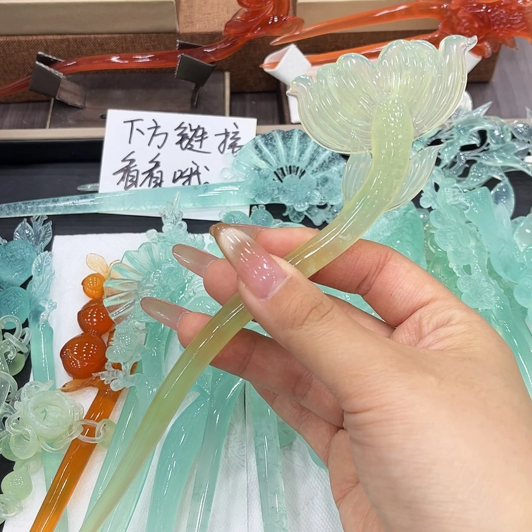 蛇纹石玉未镶嵌发饰