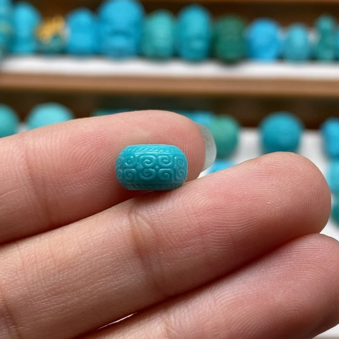 绿松石颈饰未镶嵌木**叔