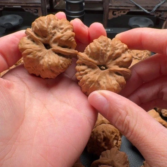 文玩核桃吊坠爱**蓓文玩核桃文玩核桃