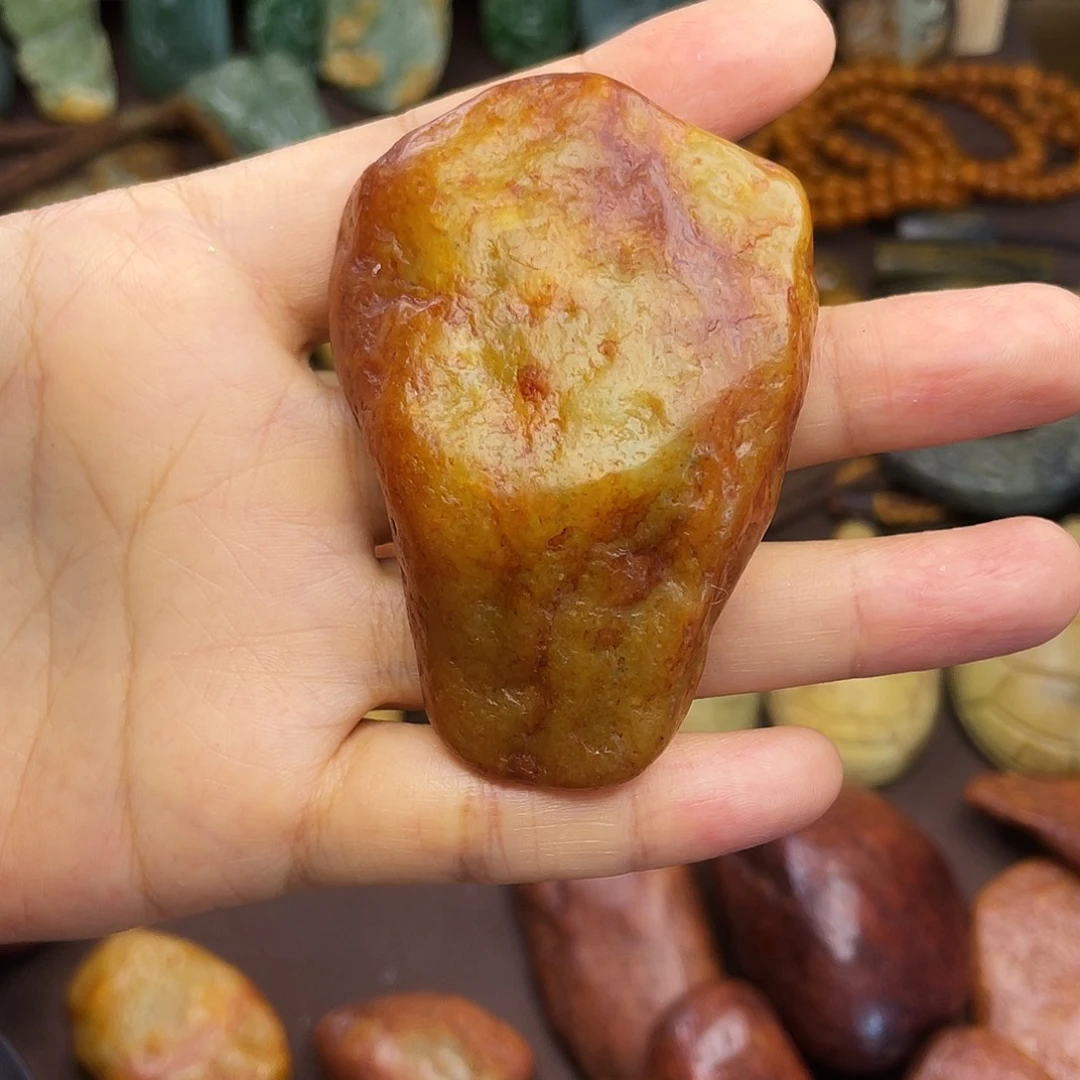 岫岩河磨玉（透闪石质玉）未镶嵌颈饰