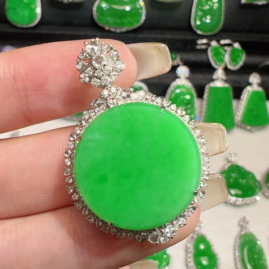 翡翠18K金镶嵌吊坠(不含链)