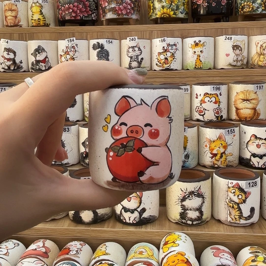 2344567889手绘花盆