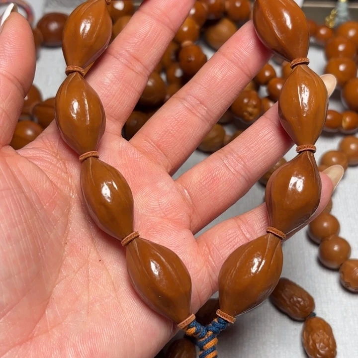 橄榄核手串/手链1.6红魔