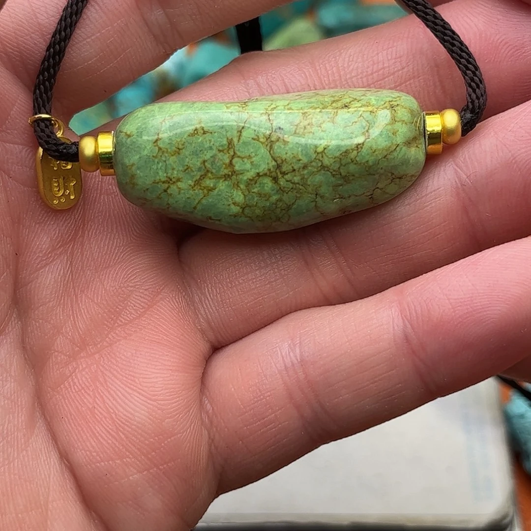 绿松石未镶嵌吊坠(赠链)