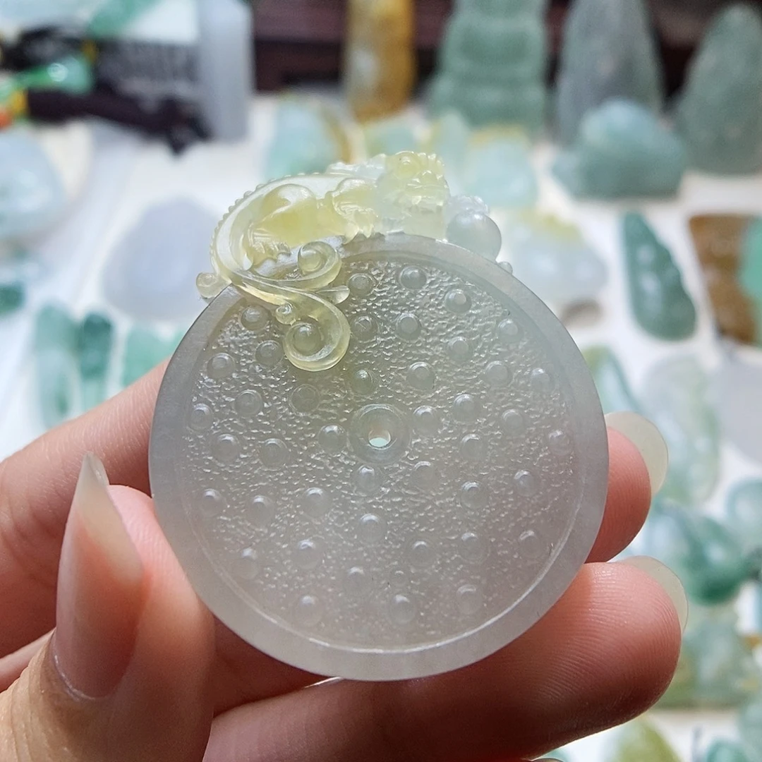 来***药定制翡翠未镶嵌平安扣