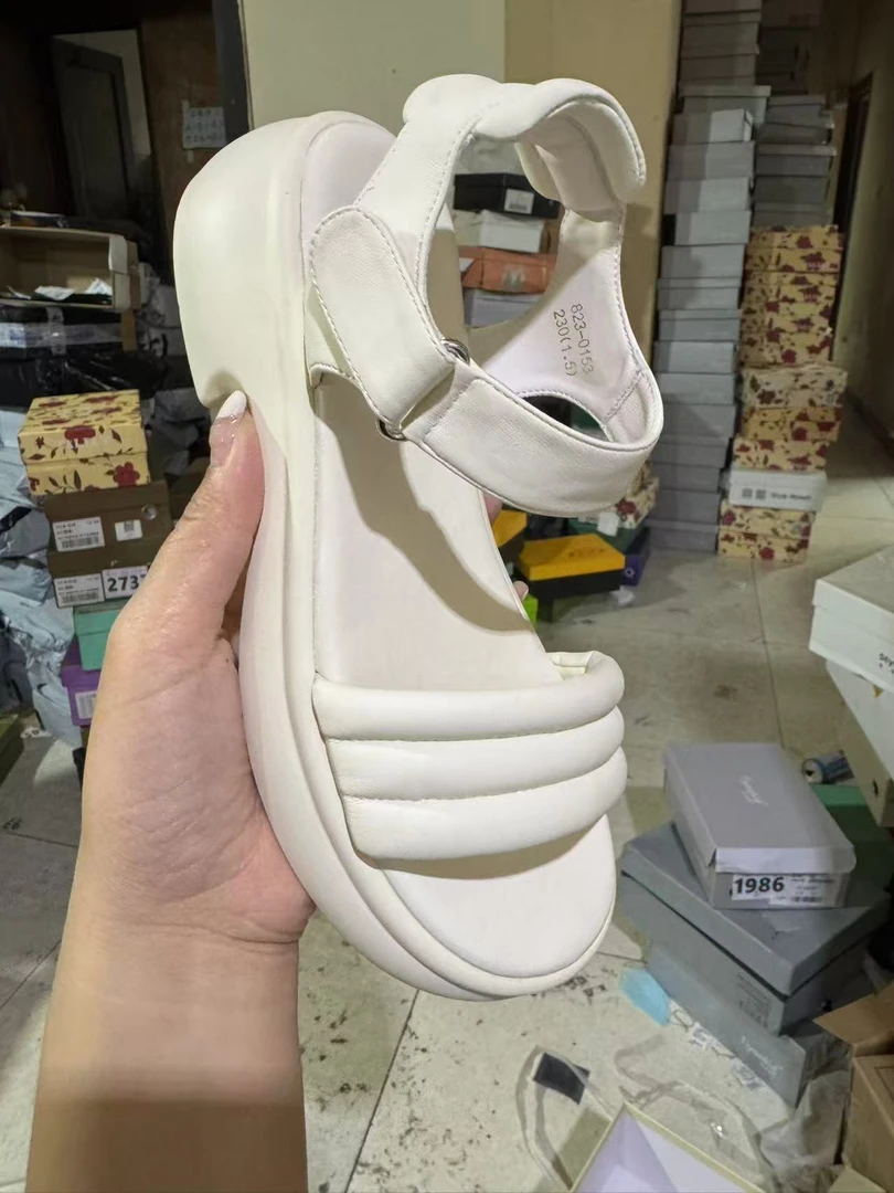 0153夏季新款百搭休闲凉鞋