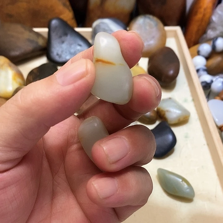 和田玉（糖玉）未镶嵌挂件