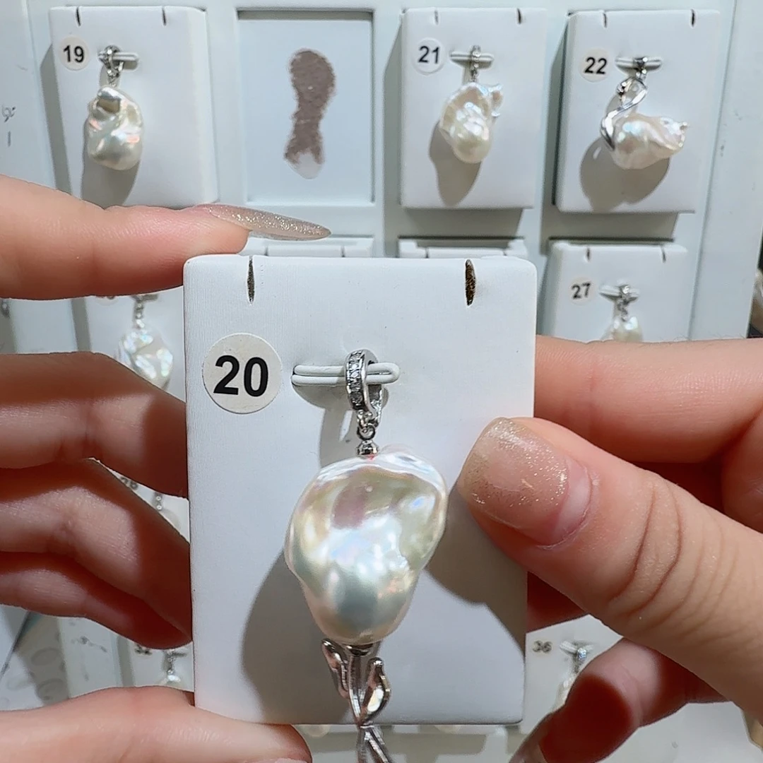 合金淡水珍珠颈饰