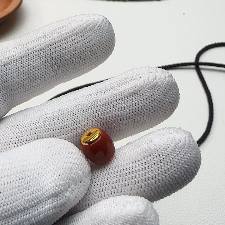 清***.南红玛瑙未镶嵌珠子