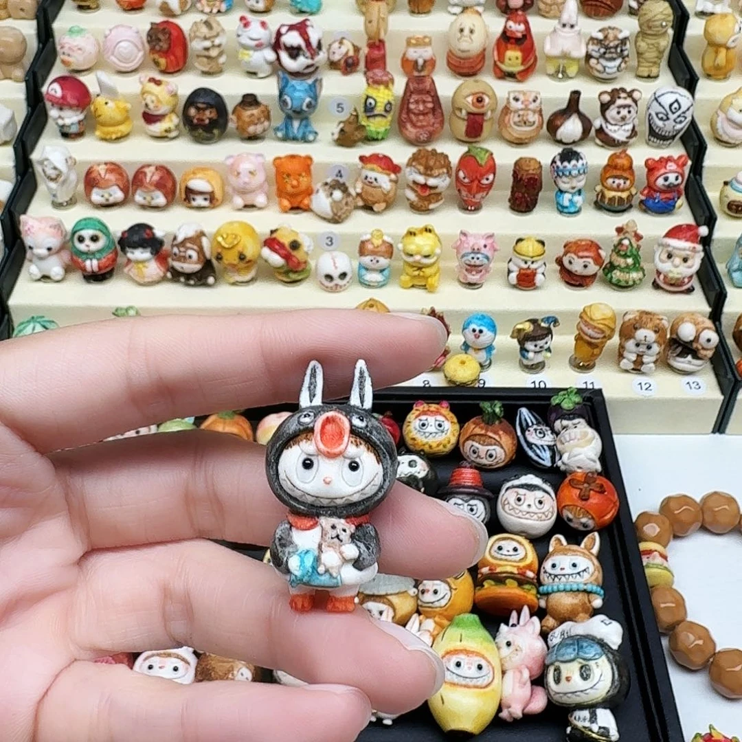 鹿角雕刻拉布布分层