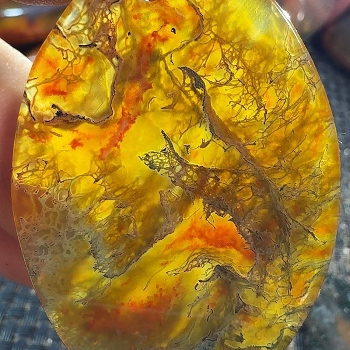 仁***信玛瑙/玉髓未镶嵌颈饰