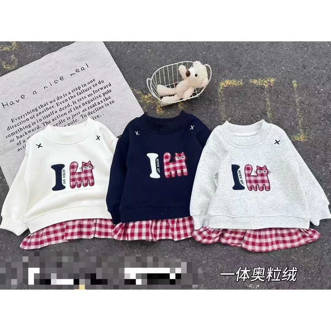 新款红格小猫花边儿童保暖卫衣1357