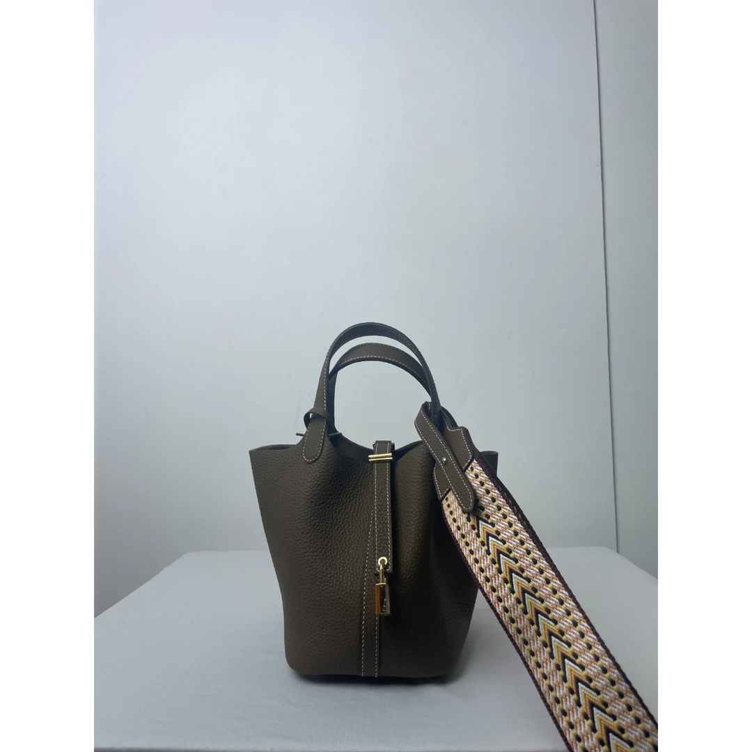 TC菜篮子灰色【点点精选】新款时尚轻奢百搭气质女包