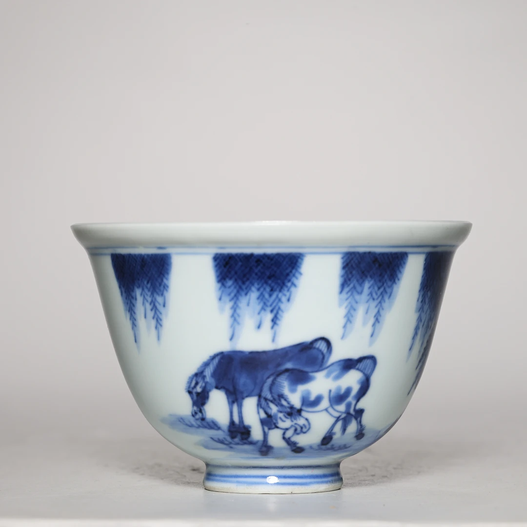【预展专用】6124清中期.青花柳下双骏图杯