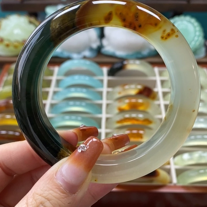 未镶嵌岫玉手镯手镯