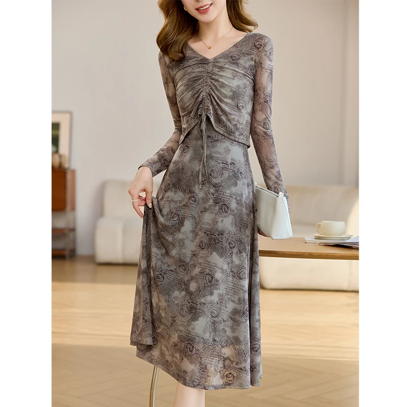 秋季气质碎花连衣裙女2025新款秋冬时尚显瘦长袖两件套裙子套装