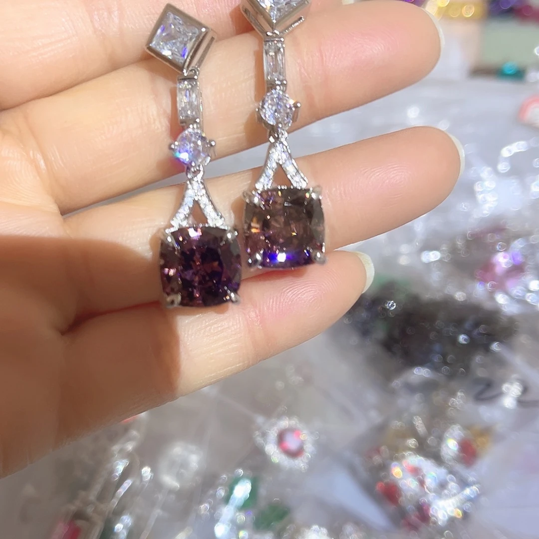 钨金璀璨夺目耀眼