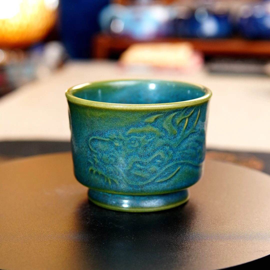 龙 钧瓷雕刻龙杯 容天杯
