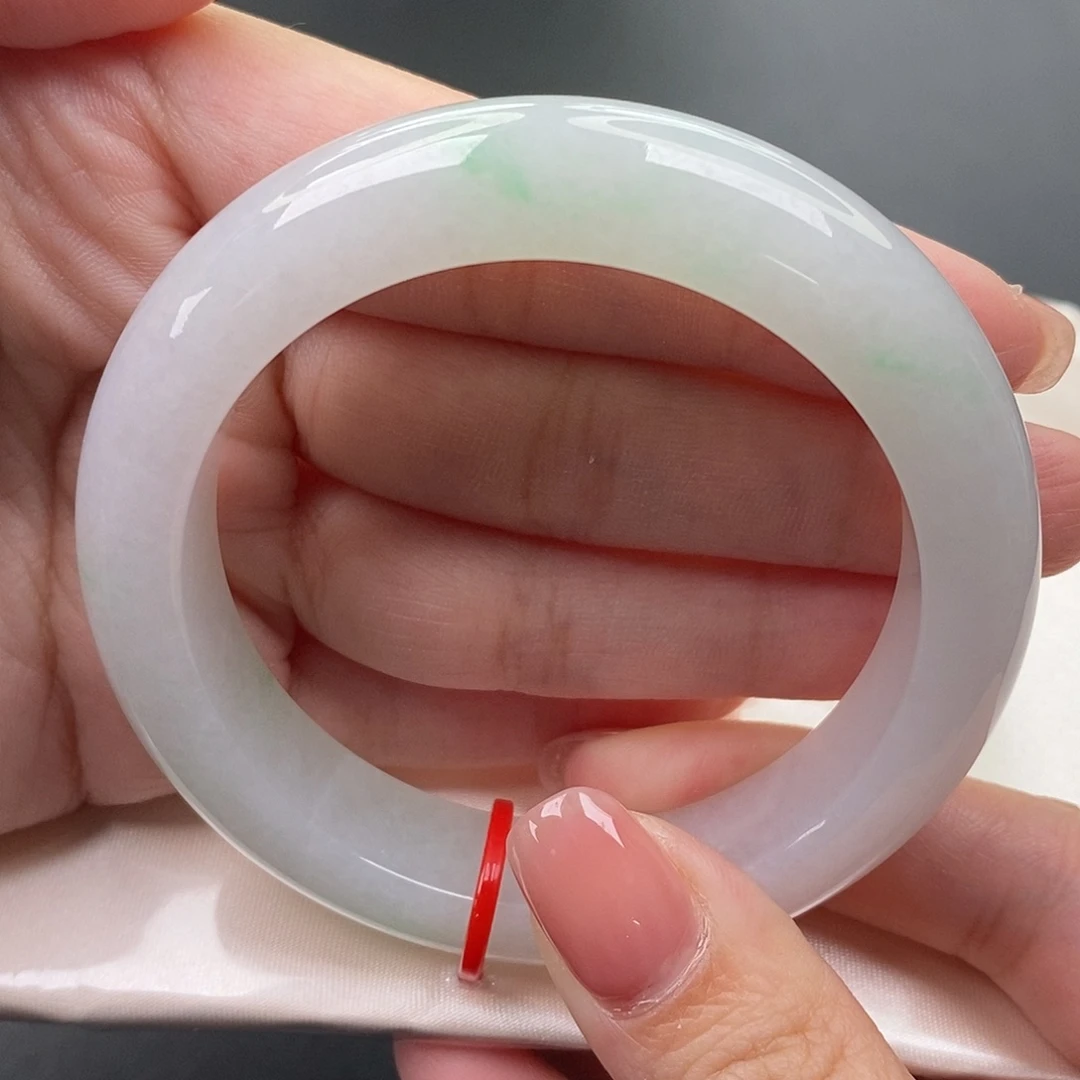 翡翠未镶嵌手镯（圆镯）缅甸天然A货翡翠 54