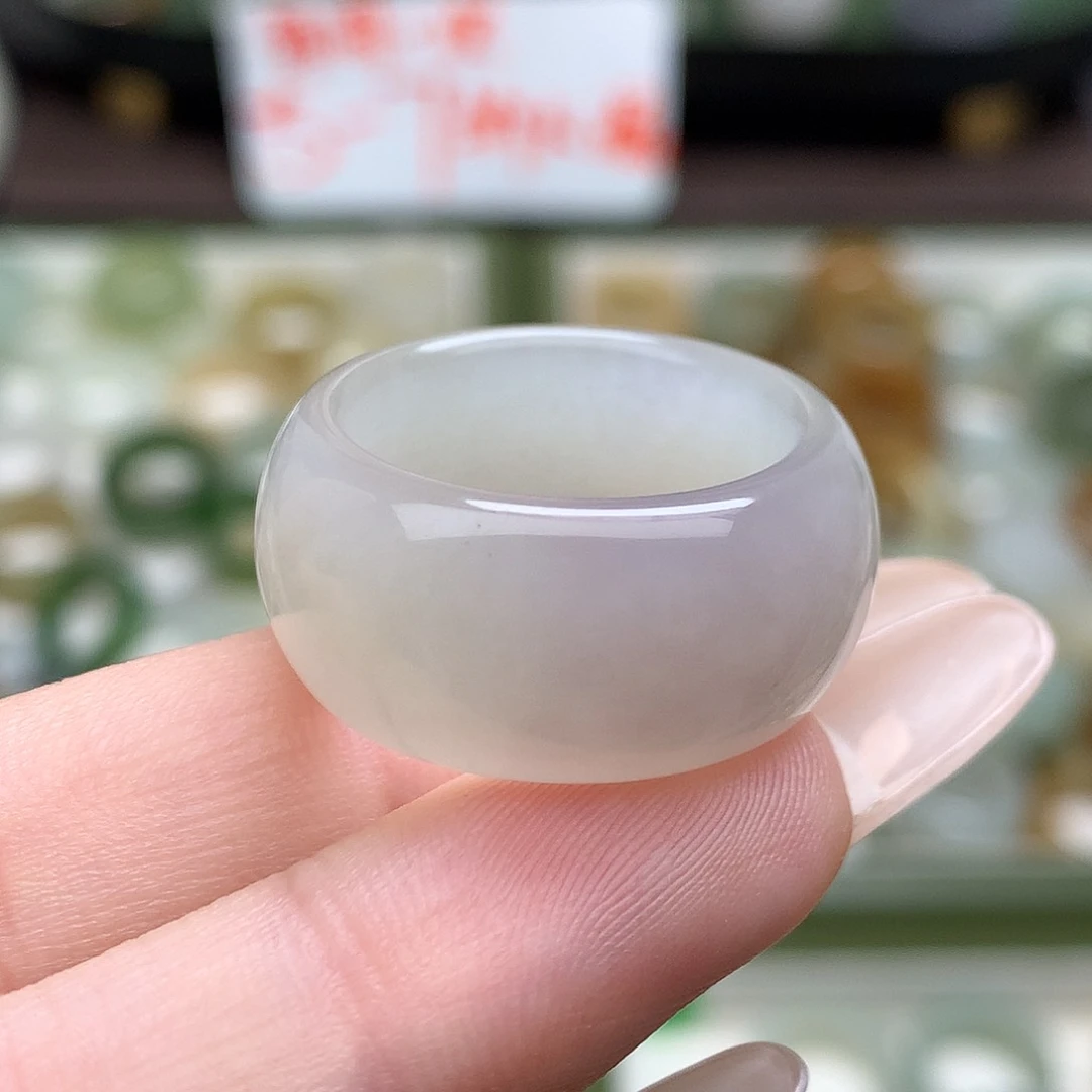 未镶嵌戒指和田玉17