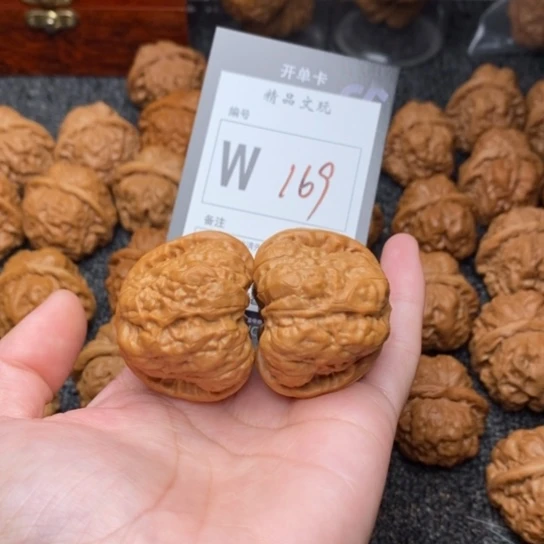 吊坠桃核冯*啾我是第一百41