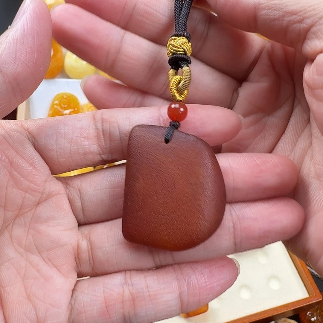 未镶嵌颈饰蜜蜡蜜蜡