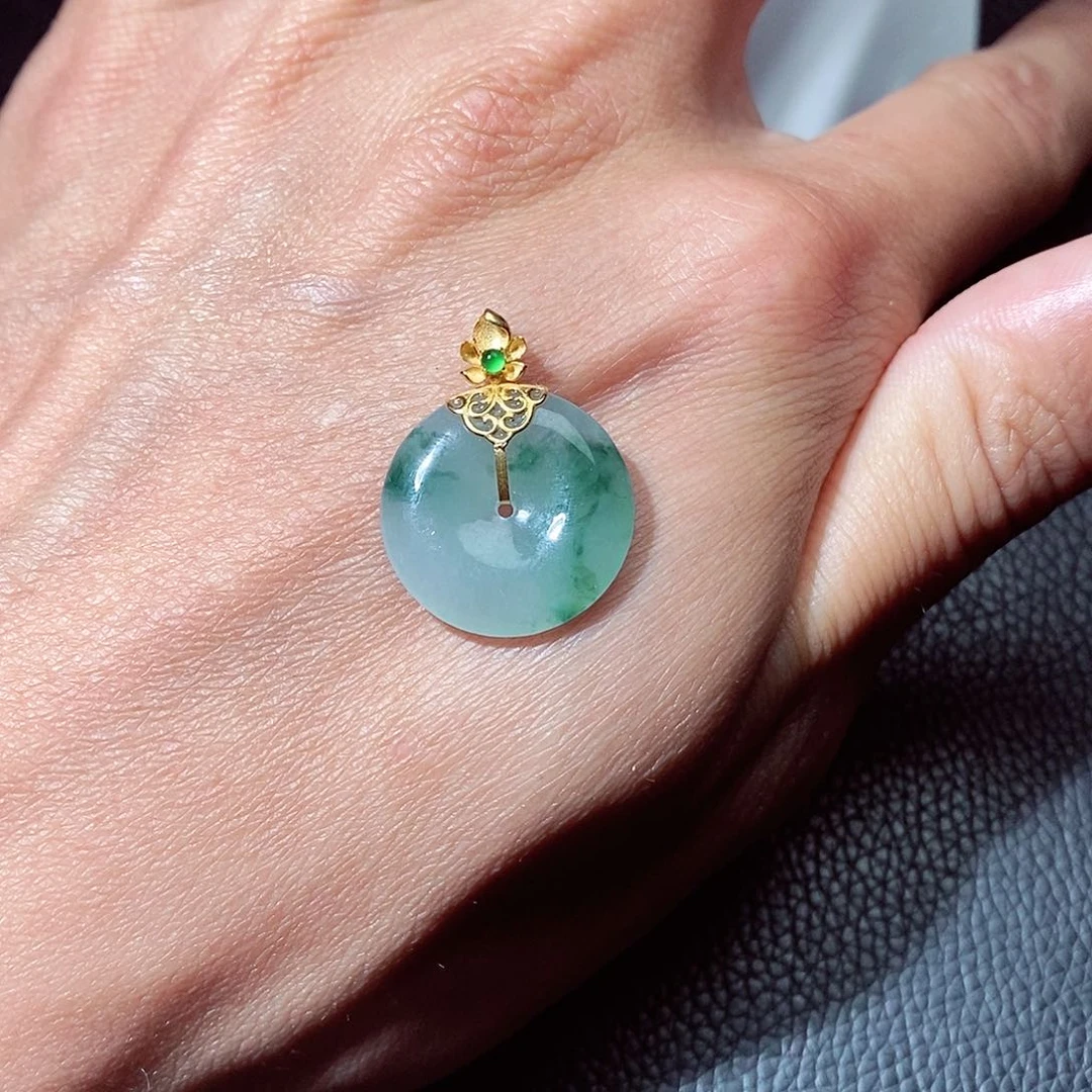 翡翠18K金镶嵌吊坠(不含链)