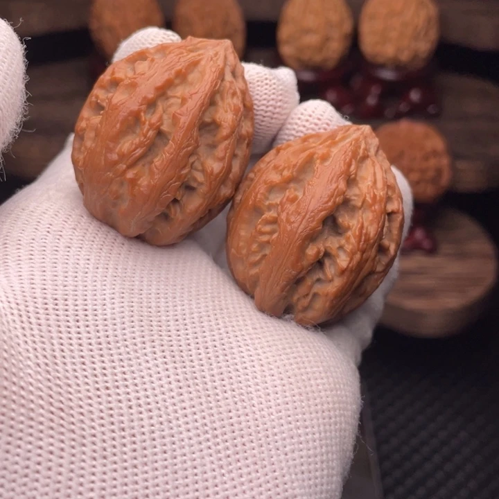 把件文玩核桃秦岭野生山魄系列小八棱32全