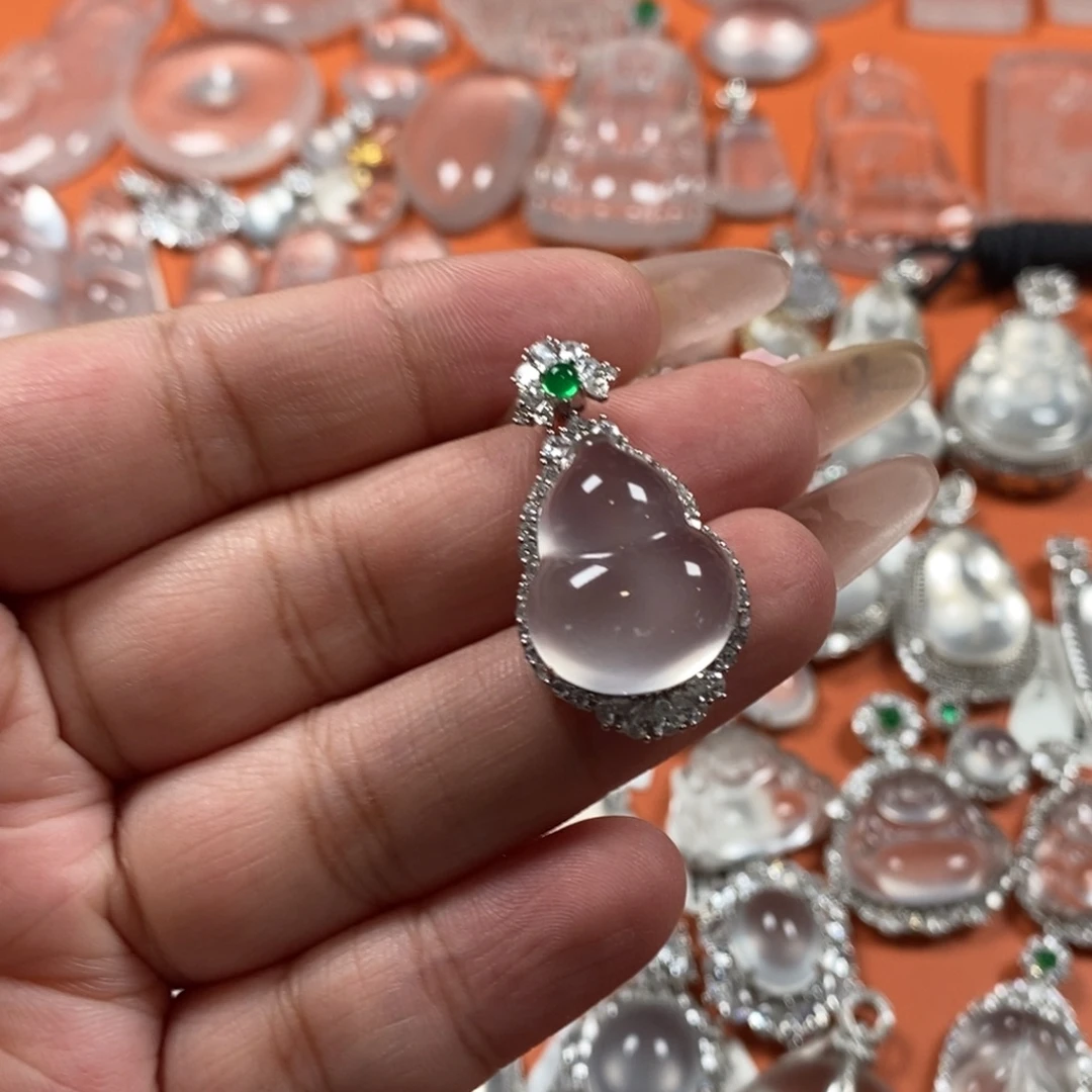 石英质玉银S925镶嵌颈饰葫芦