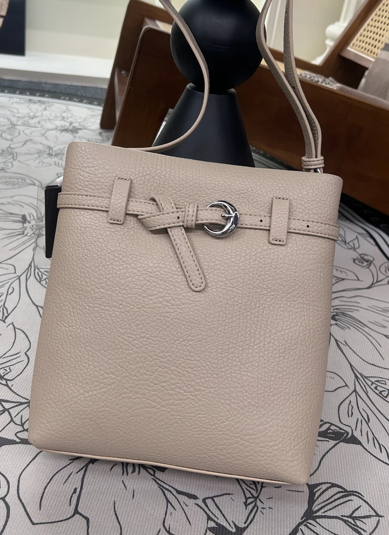 81019 古杏色2025新款时尚轻奢单肩双