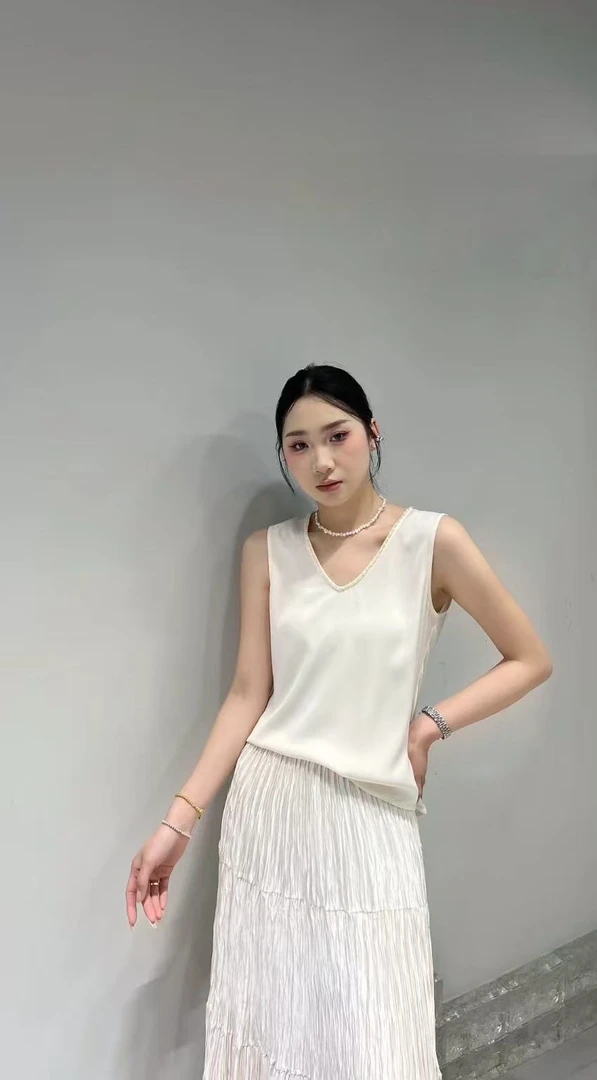 高品质时尚醋酸背心