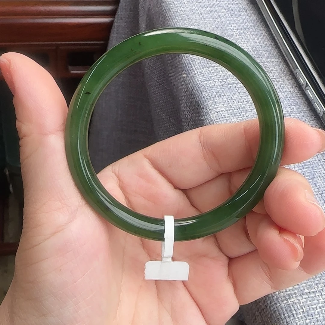 和田玉未镶嵌手镯俄碧55