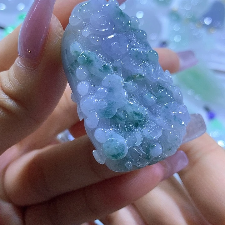 翡翠未镶嵌颈饰天然翡翠A货吊坠