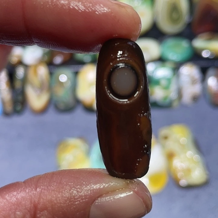 玛瑙/玉髓未镶嵌珠宝奇石