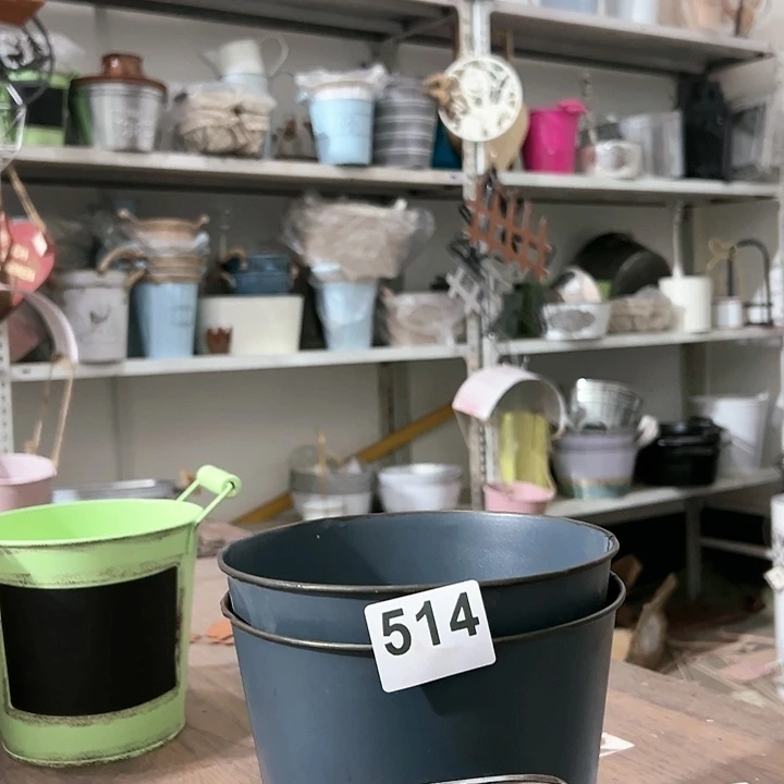 红陶君知家居百货514