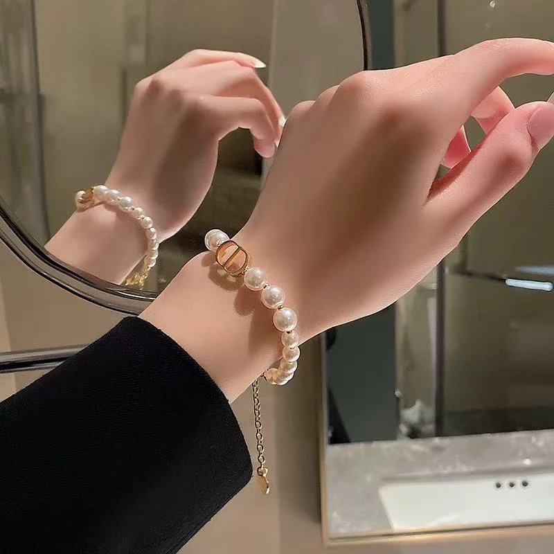 铜合金仿珍珠手链 金色白色欧美风温柔百搭时尚百搭时尚手链 5127