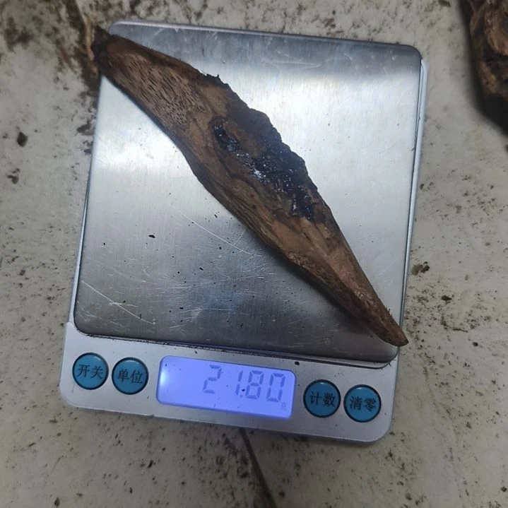 海南降真香十亩香
