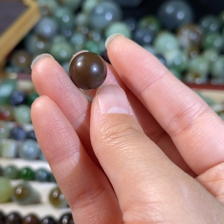 和田玉（糖玉）未镶嵌珠宝半成品14