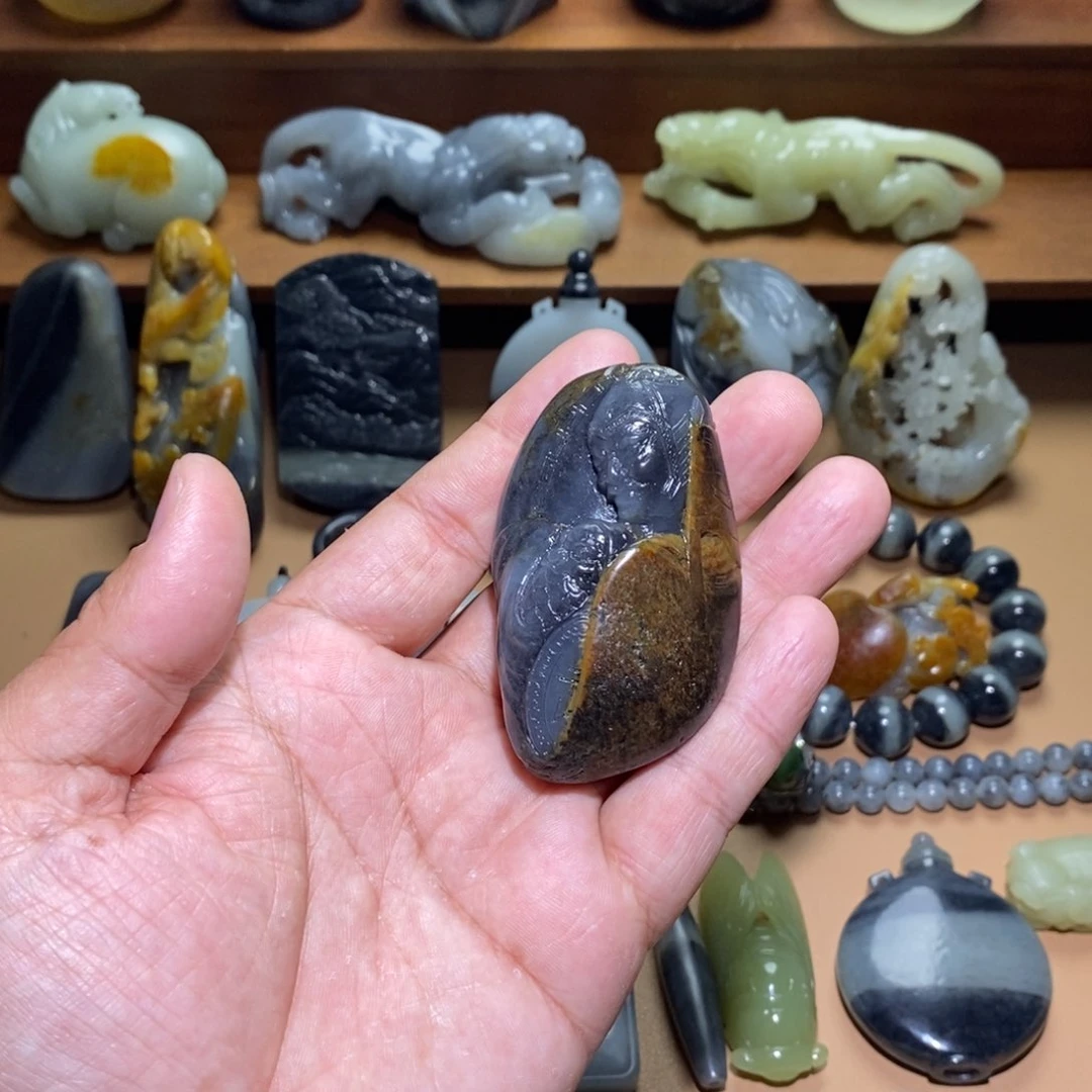 未镶嵌和田玉把件