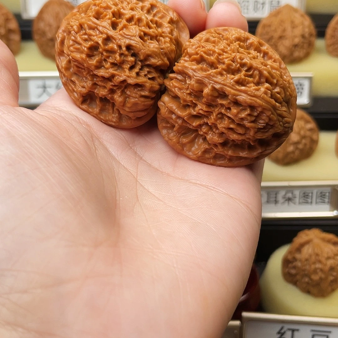 文玩核桃吊坠南疆42尺355