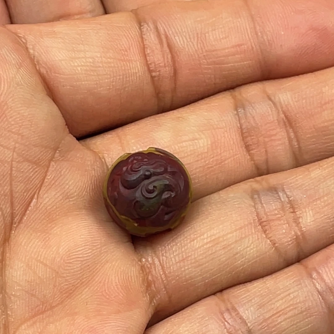诚***君定制玛瑙雕刻仿古龙珠
