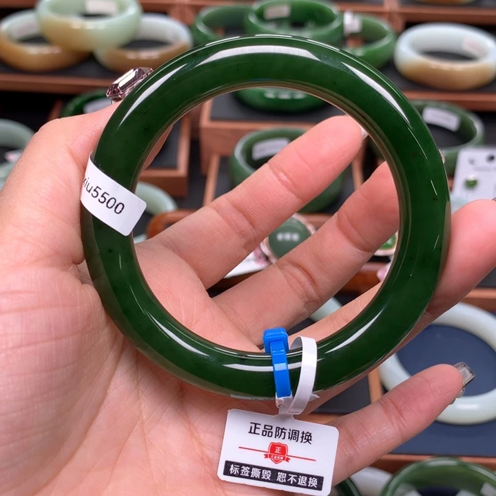 和田玉（碧玉）手镯5556圈口未镶嵌