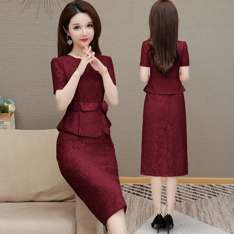 妈妈婚宴时尚礼服婆婆红色连衣裙2025新款假两件显瘦裙子新款