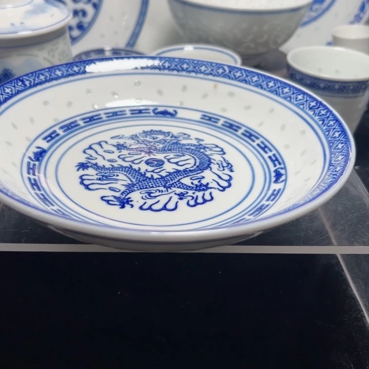 碗青花玲珑7寸盘子