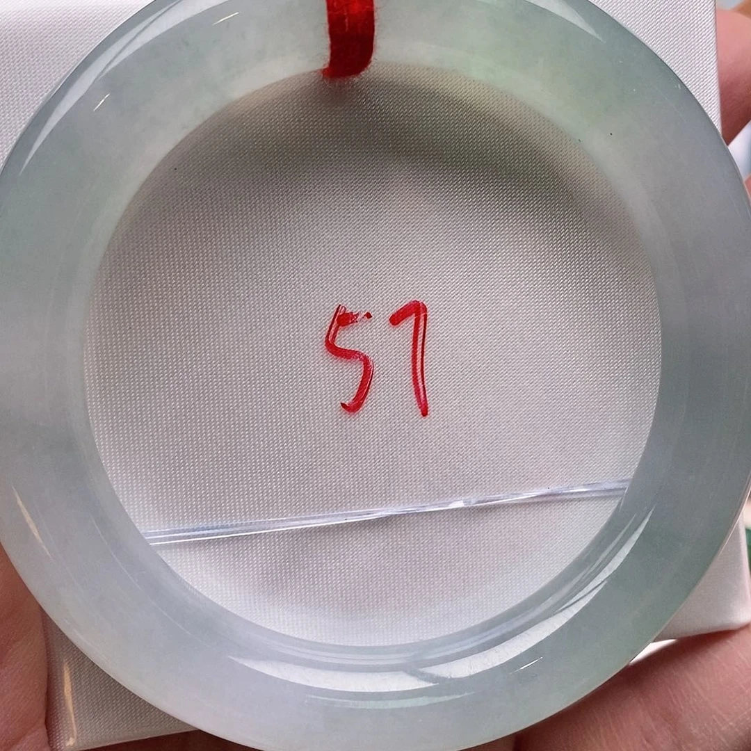 翡翠未镶嵌手镯57