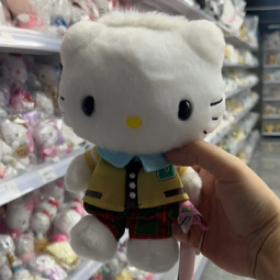 正版三丽鸥公仔挂件