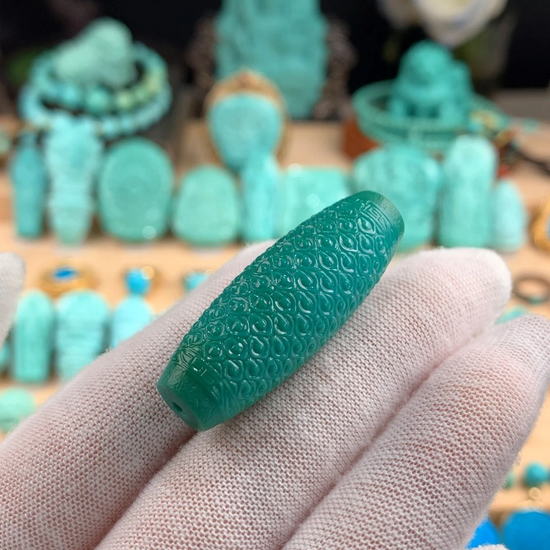 绿松石未镶嵌桶珠卡41.6